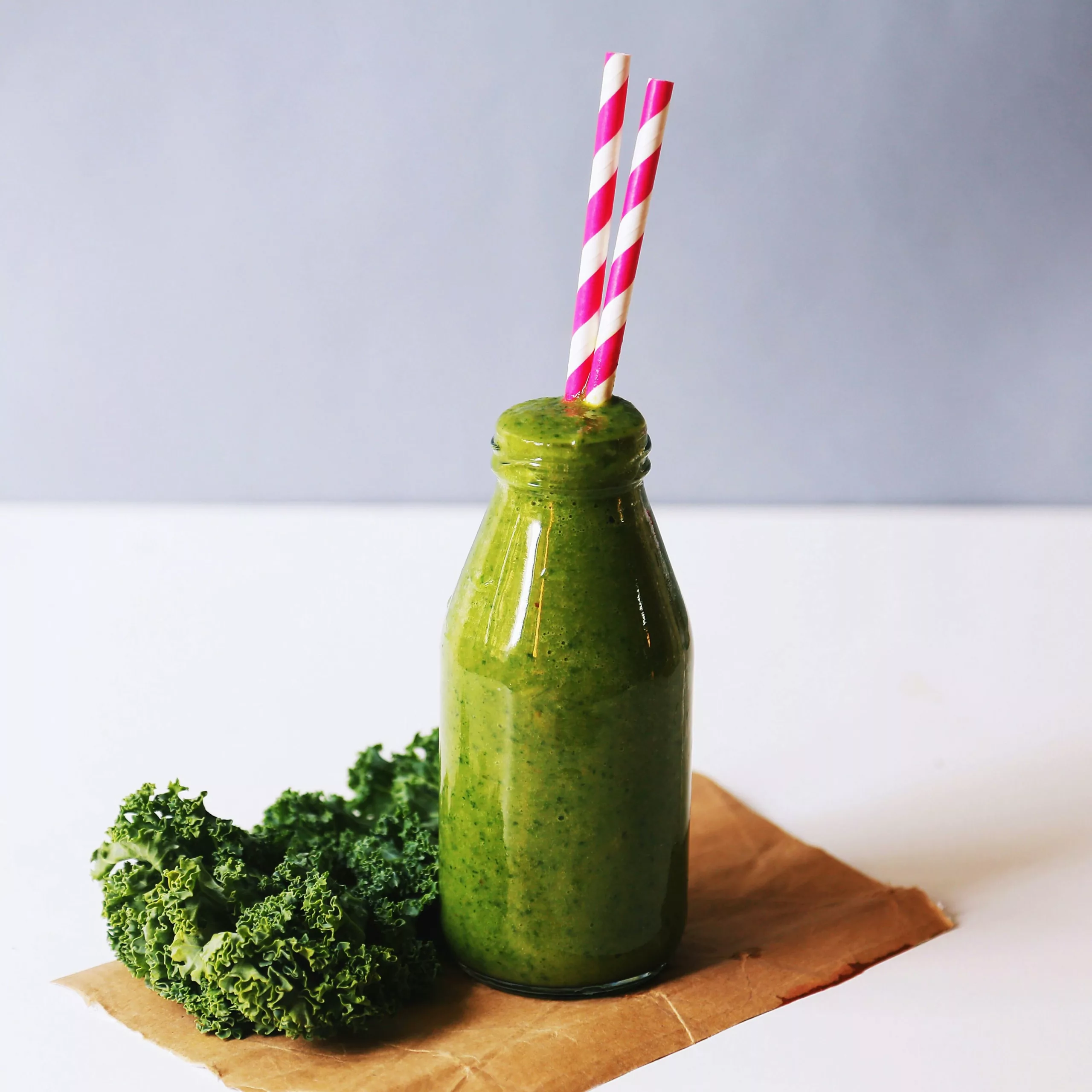 Smoothies verts bretons minceur, prise en charge nutritionnelle personnalisée avec PASCAL NOURTIER, NUTRITIONNISTE A PARIS, BREST, QUIMPER.